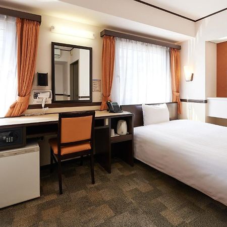 Toyoko Inn Gumma Isesaki Ekimae Exterior foto